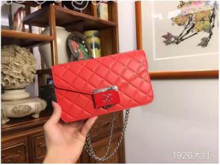 シャネルバッグスーパーコピー CH1926-1 2016新作Chanel チェーンショルダーバッグ 赤色