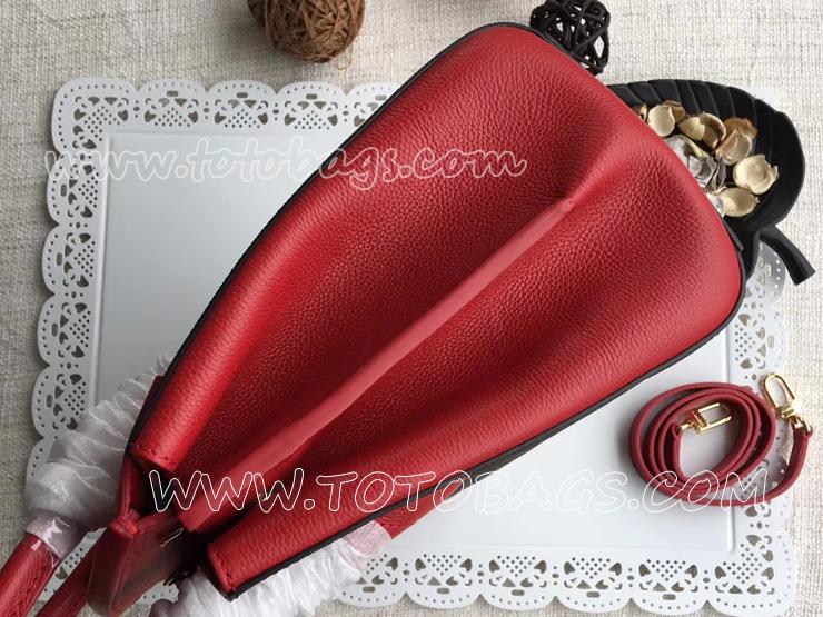 M42270 Louis Vuitton 2017 Monogram Canvas Florine Handbag-Red
