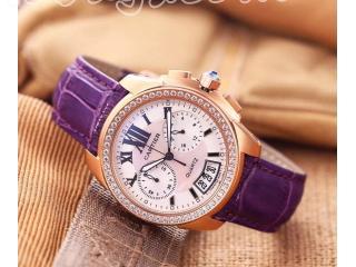 カルティエ時計 女性用 腕時計 白色文字盤 紫色時計のバンド腕時計 ゴールド金属クオーツ