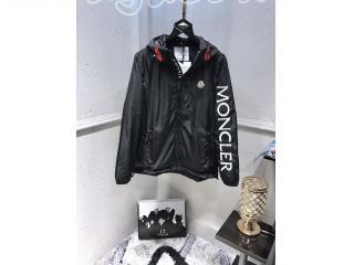 人気商品 MONCLER(モンクレール)  2018SS新品　メンズ モンクレール 秋コート　黒