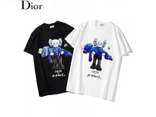 ディオールメンズともに人気ブランド Dior